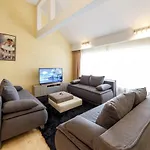 Lägenhet Daugavaluxapartments Free Parking *
