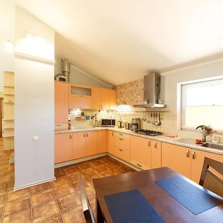 Daugavaluxapartments Free Parking Apartment