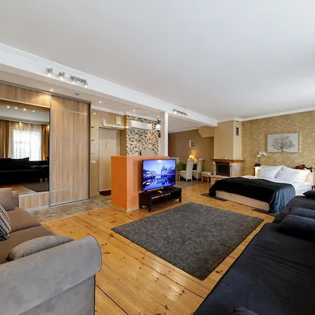Apartment Daugavaluxapartments Free Parking