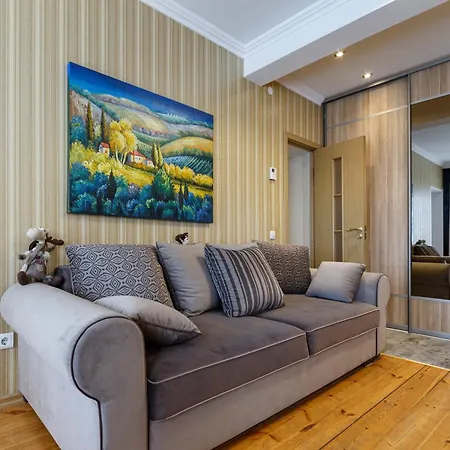 Apartment Daugavaluxapartments Free Parking
