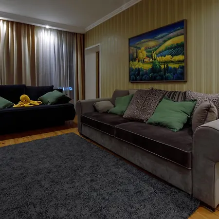 Huoneisto Daugavaluxapartments Free Parking Riika
