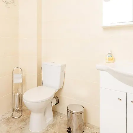 Daugavaluxapartments Free Parking